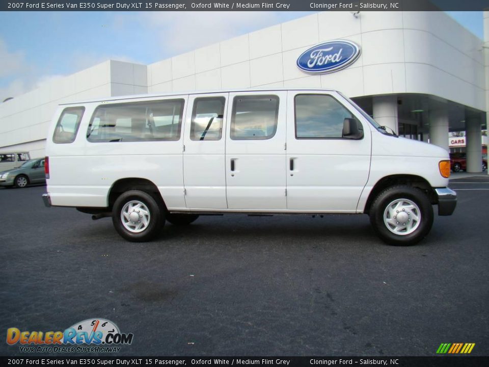 Ford Dealer Locator on 2007 Ford E Series Van E350 Super Duty Xlt 15 Passenger Oxford White