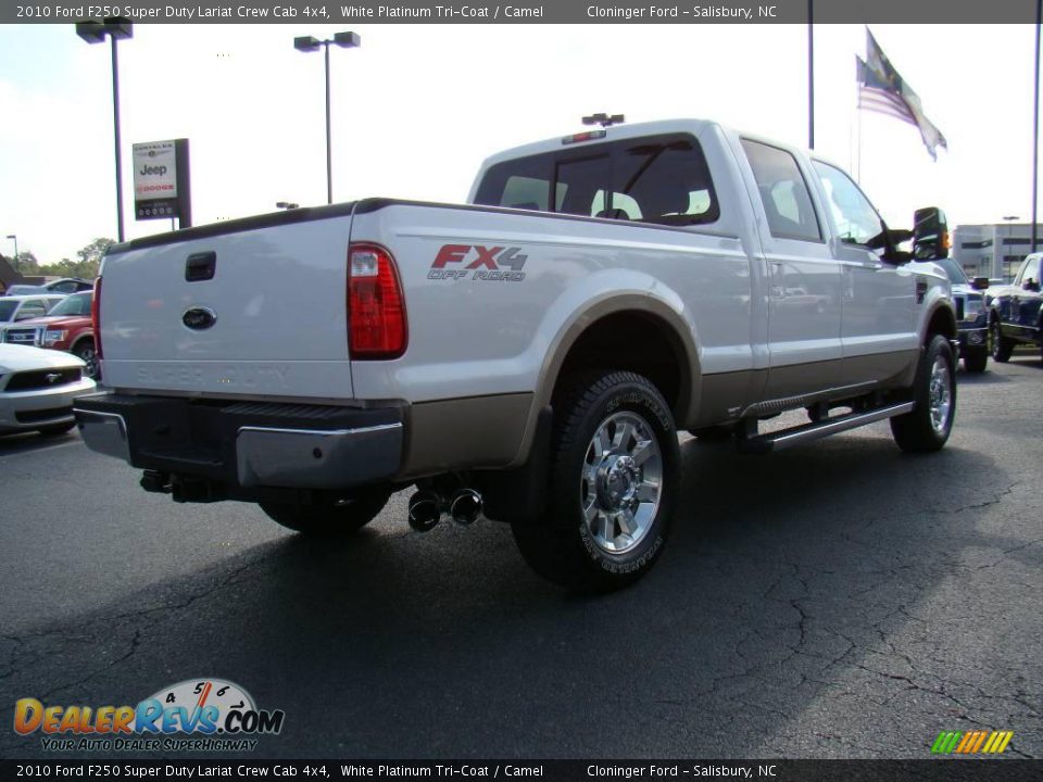 2010 Ford F250 Super Duty Lariat Crew Cab 4x4 White Platinum Tri-Coat / Camel Photo #4