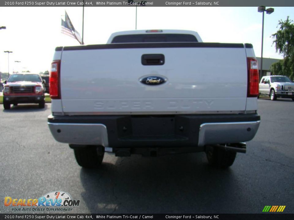 2010 Ford F250 Super Duty Lariat Crew Cab 4x4 White Platinum Tri-Coat / Camel Photo #5