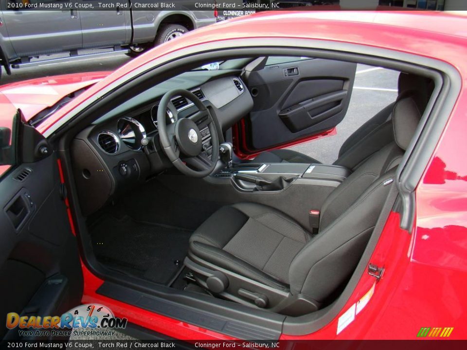2010 Ford Mustang V6 Coupe Torch Red / Charcoal Black Photo #8