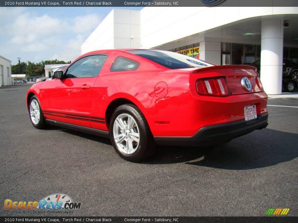 2010 Ford Mustang V6 Coupe Torch Red / Charcoal Black Photo #21