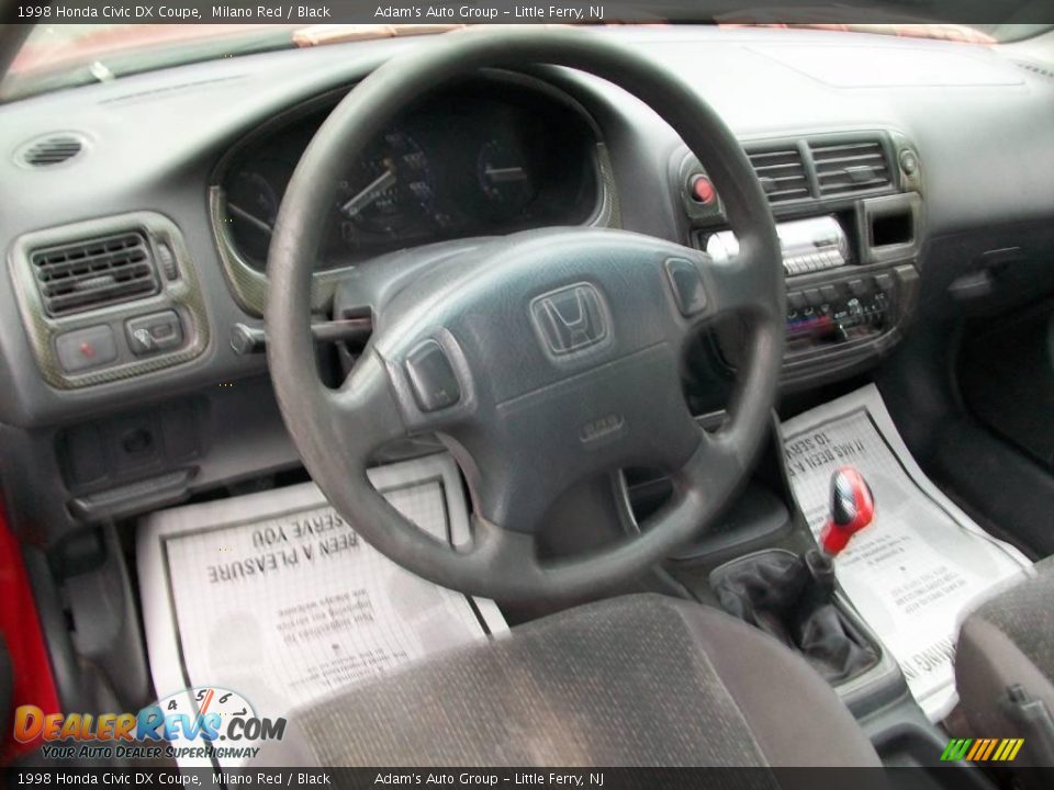 1998 Honda Civic DX Coupe Milano Red / Black Photo #8