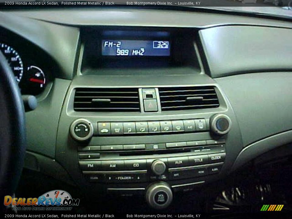 2009 Honda Accord LX Sedan Polished Metal Metallic / Black Photo #17