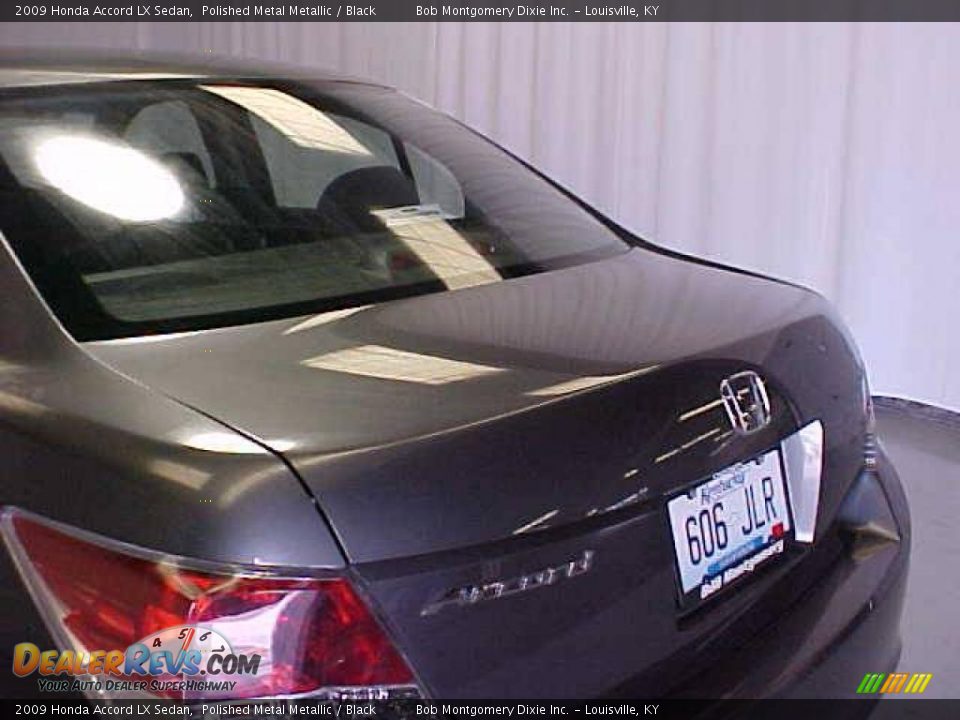 2009 Honda Accord LX Sedan Polished Metal Metallic / Black Photo #27