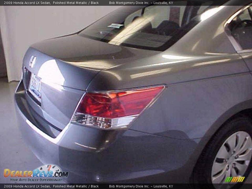 2009 Honda Accord LX Sedan Polished Metal Metallic / Black Photo #29