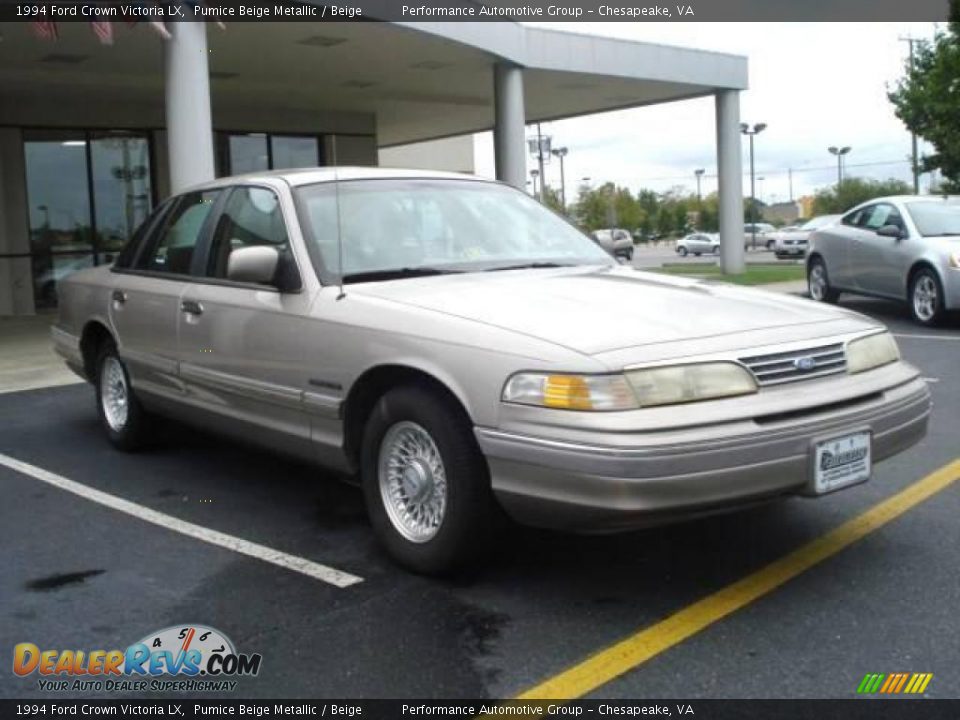 1994 Ford Crown Victoria LX Pumice Beige Metallic / Beige Photo #7