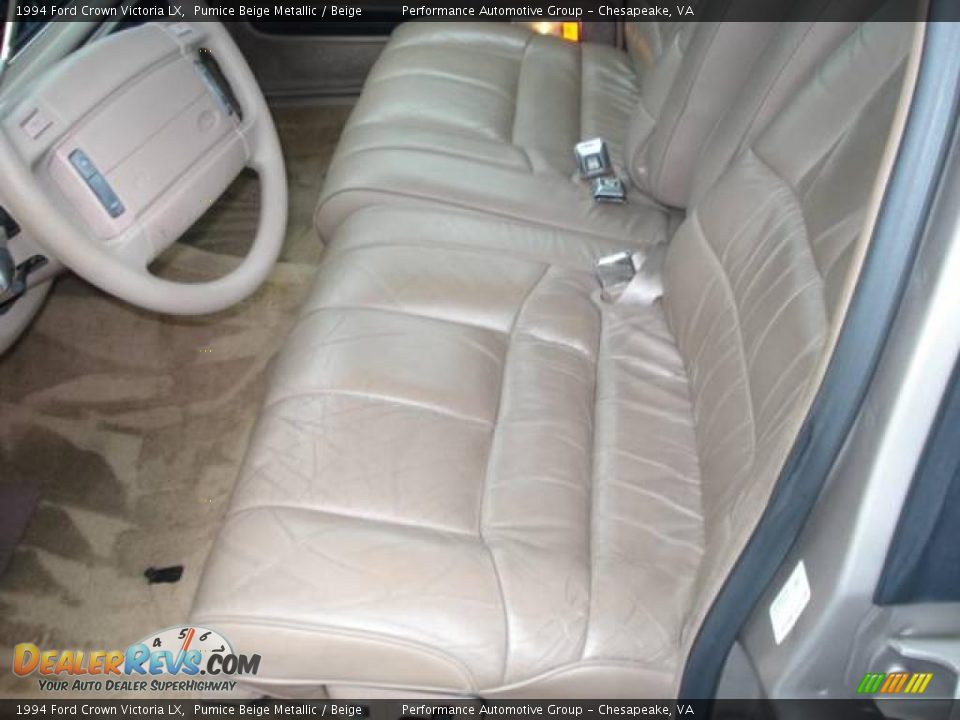 1994 Ford Crown Victoria LX Pumice Beige Metallic / Beige Photo #10