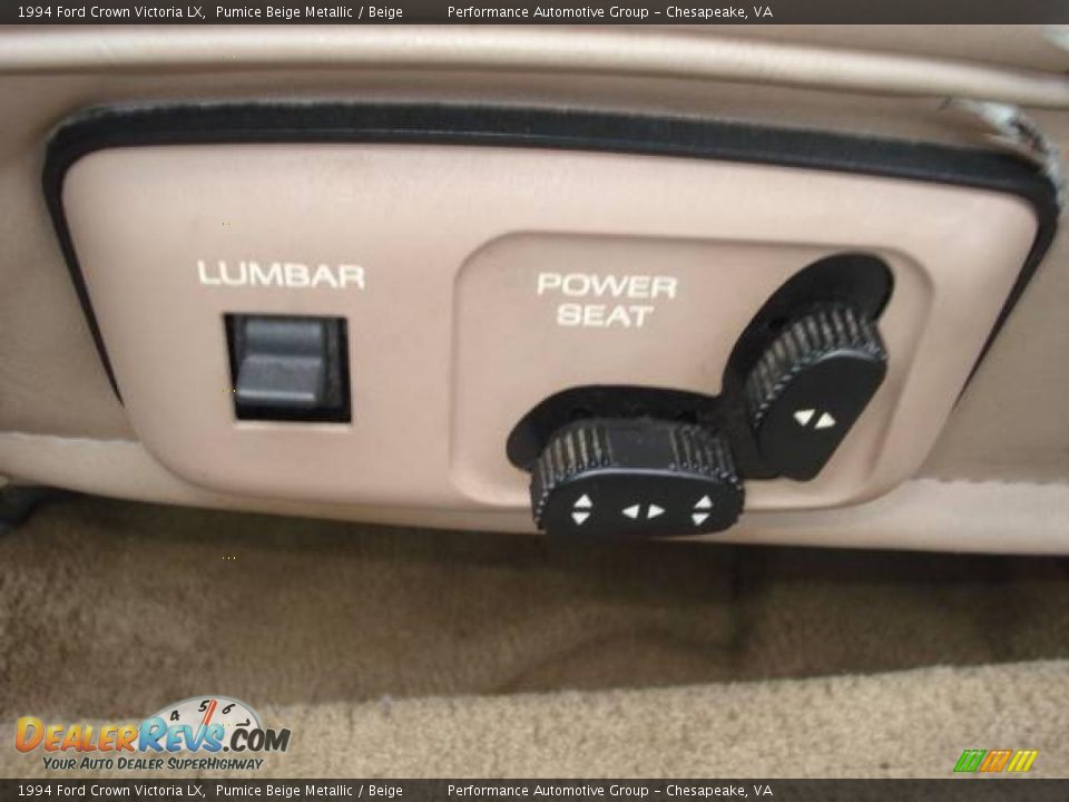 1994 Ford Crown Victoria LX Pumice Beige Metallic / Beige Photo #14