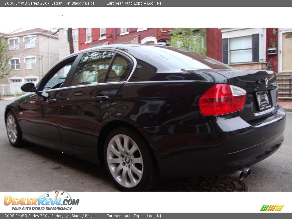 2006 BMW 3 Series 330xi Sedan Jet Black / Beige Photo #4