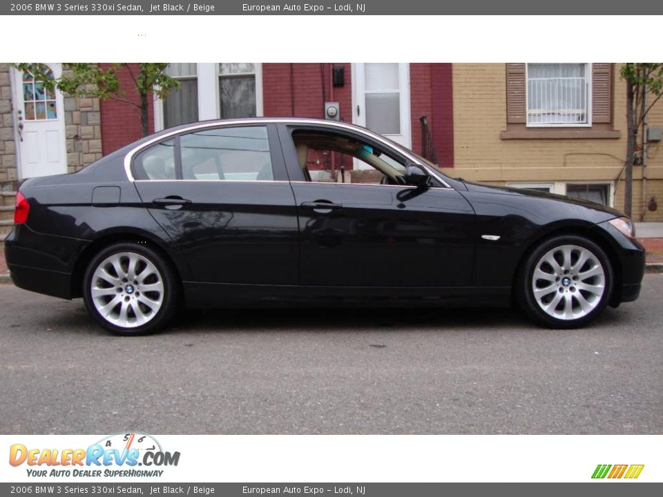 2006 BMW 3 Series 330xi Sedan Jet Black / Beige Photo #6
