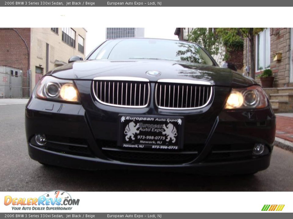2006 BMW 3 Series 330xi Sedan Jet Black / Beige Photo #7