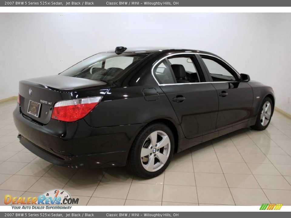 2007 BMW 5 Series 525xi Sedan Jet Black / Black Photo #7