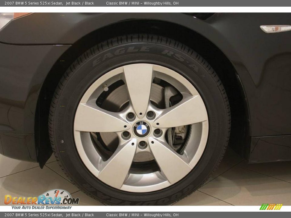 2007 BMW 5 Series 525xi Sedan Jet Black / Black Photo #26