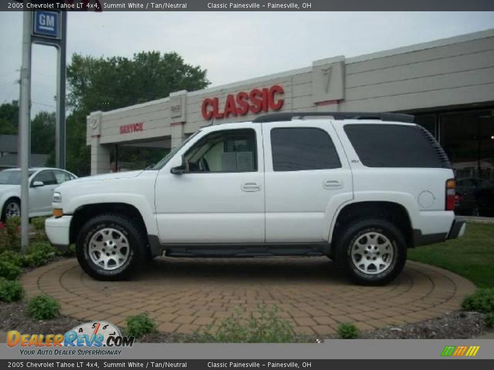 2005 Chevrolet Tahoe LT 4x4 Summit White / Tan/Neutral Photo #1