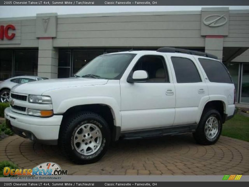 2005 Chevrolet Tahoe LT 4x4 Summit White / Tan/Neutral Photo #2