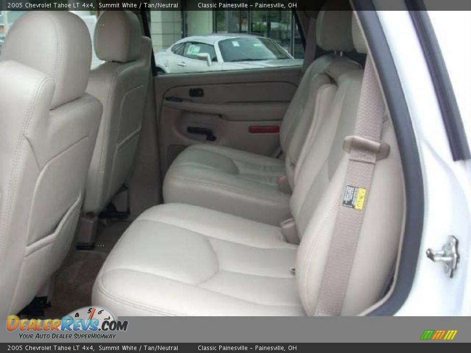 2005 Chevrolet Tahoe LT 4x4 Summit White / Tan/Neutral Photo #13