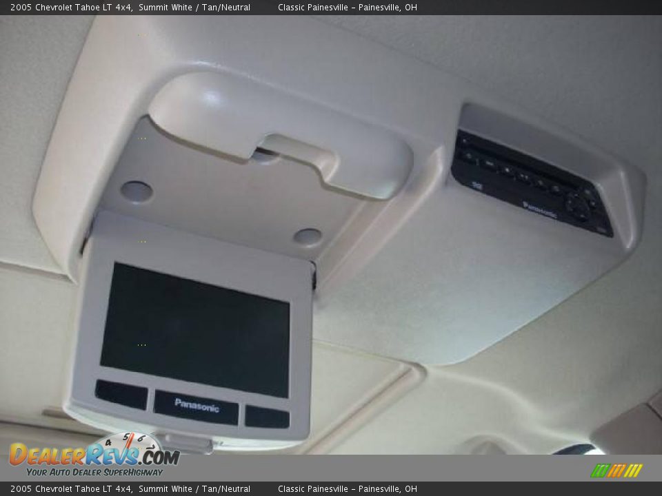 2005 Chevrolet Tahoe LT 4x4 Summit White / Tan/Neutral Photo #14