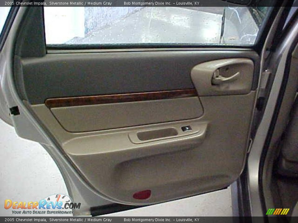 2005 Chevrolet Impala Silverstone Metallic / Medium Gray Photo #16