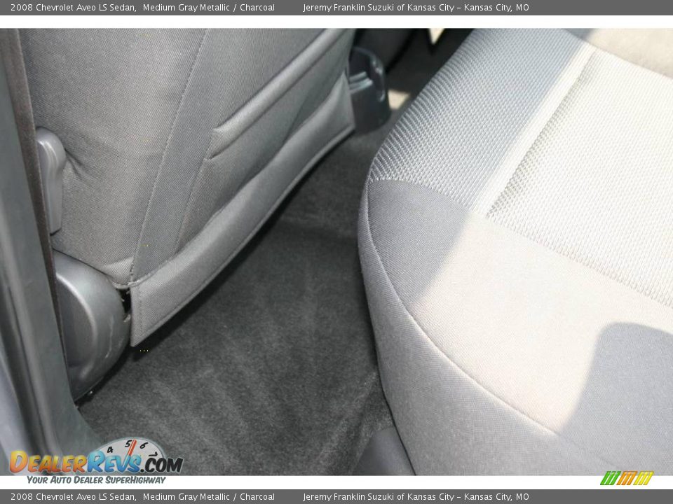 2008 Chevrolet Aveo LS Sedan Medium Gray Metallic / Charcoal Photo #18