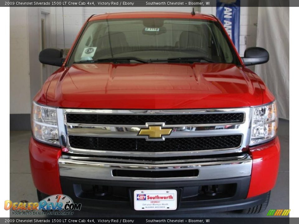 2009 Chevrolet Silverado 1500 LT Crew Cab 4x4 Victory Red / Ebony Photo #2