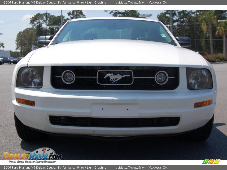 2006 Ford Mustang V6 Deluxe Coupe Performance White / Light Graphite Photo #3