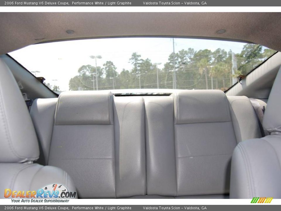 2006 Ford Mustang V6 Deluxe Coupe Performance White / Light Graphite Photo #14