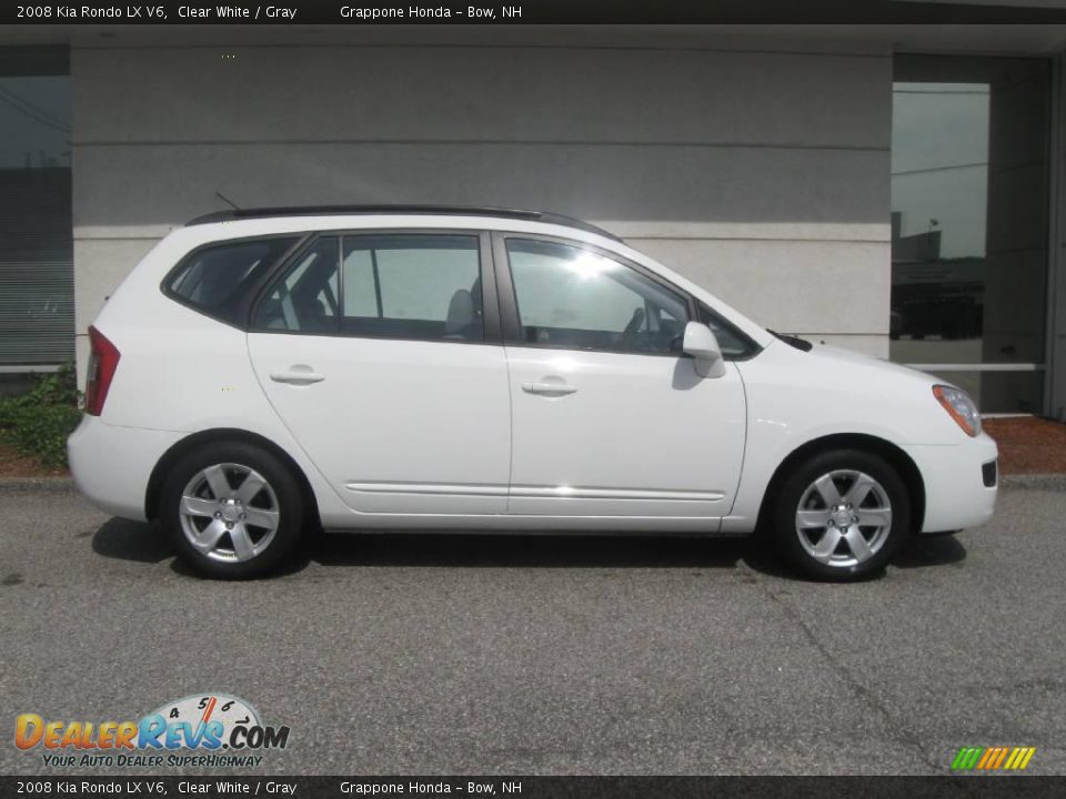 2008 Kia Rondo LX V6 Clear White / Gray Photo #2