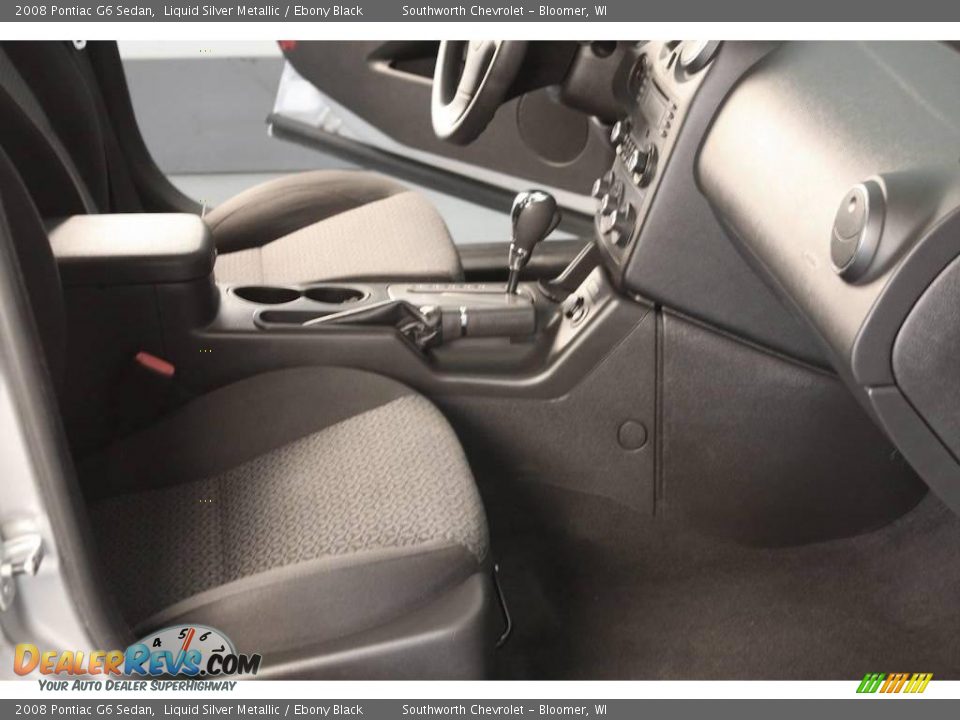 2008 Pontiac G6 Sedan Liquid Silver Metallic / Ebony Black Photo #4