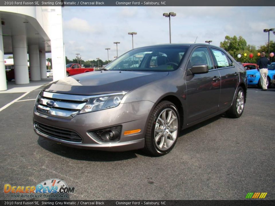 2010 Ford Fusion SE Sterling Grey Metallic / Charcoal Black Photo #6