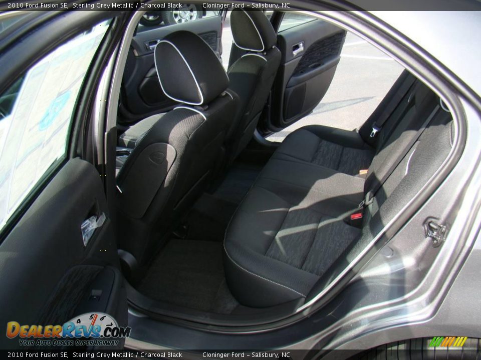 2010 Ford Fusion SE Sterling Grey Metallic / Charcoal Black Photo #9