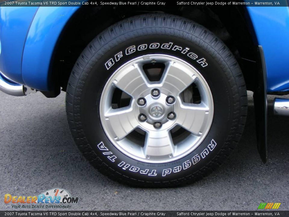 2007 Toyota Tacoma V6 TRD Sport Double Cab 4x4 Speedway Blue Pearl / Graphite Gray Photo #17