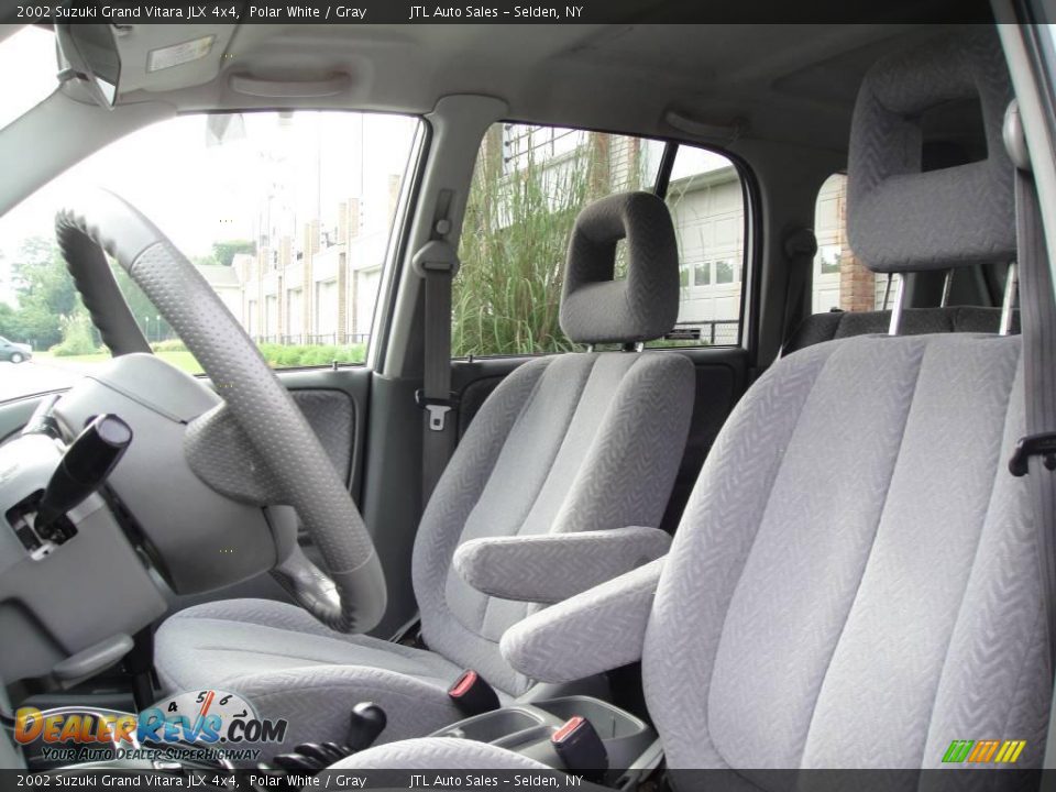 2002 Suzuki Grand Vitara JLX 4x4 Polar White / Gray Photo #8
