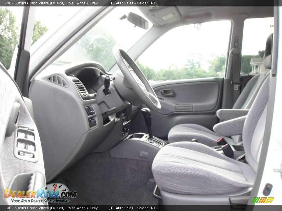 2002 Suzuki Grand Vitara JLX 4x4 Polar White / Gray Photo #9