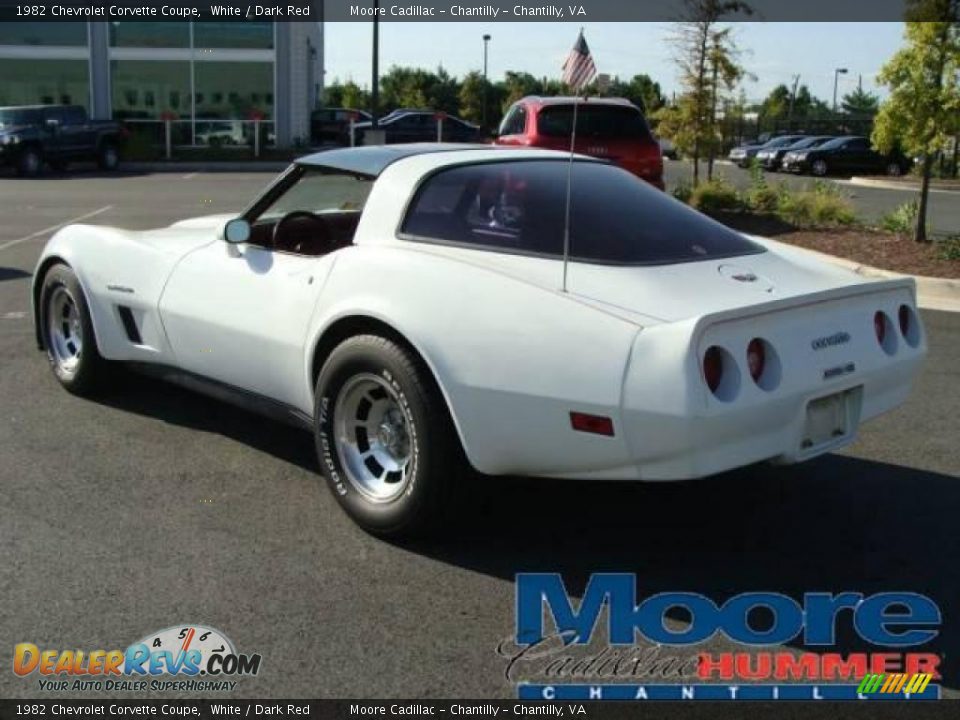 1982 Chevrolet Corvette Coupe White / Dark Red Photo #6