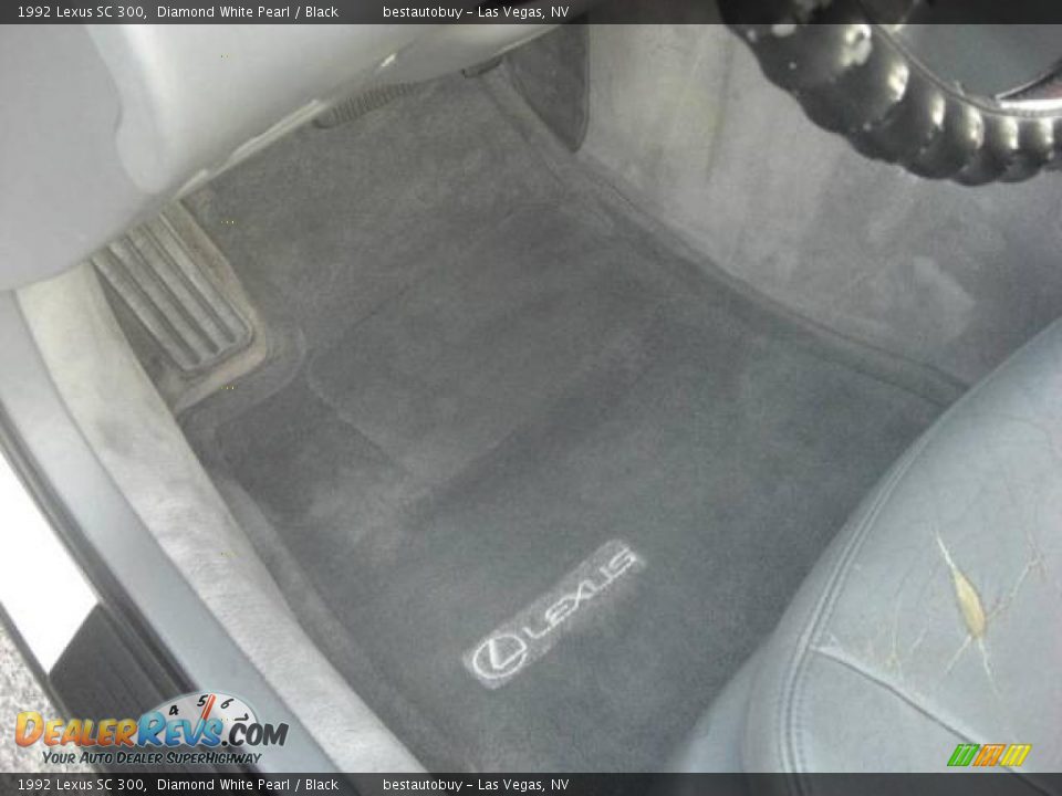 1992 Lexus SC 300 Diamond White Pearl / Black Photo #29