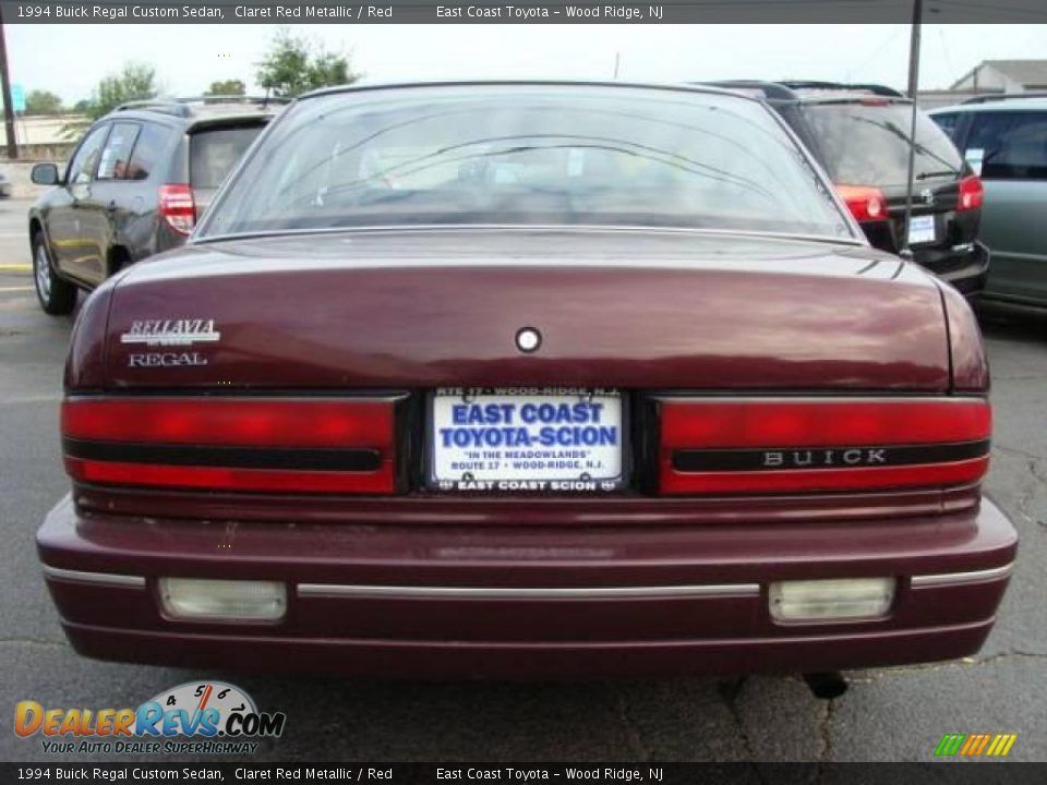 1994 Buick Regal Custom Sedan Claret Red Metallic / Red Photo #4
