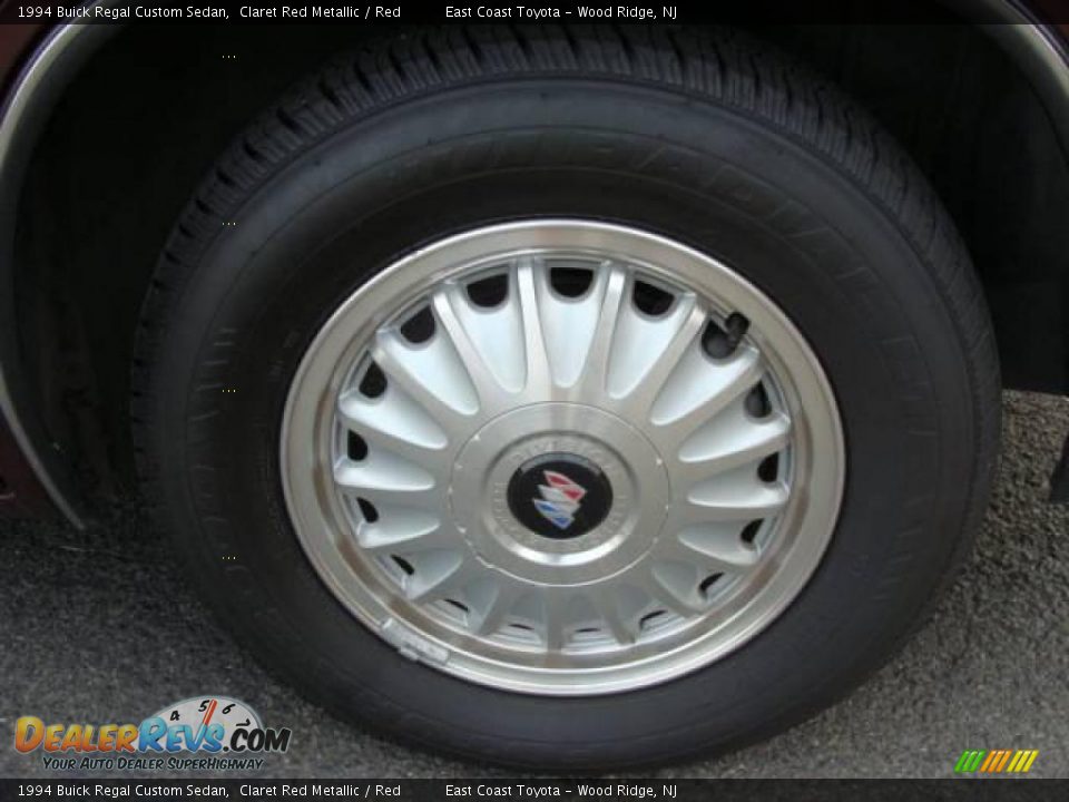 1994 Buick Regal Custom Sedan Claret Red Metallic / Red Photo #14