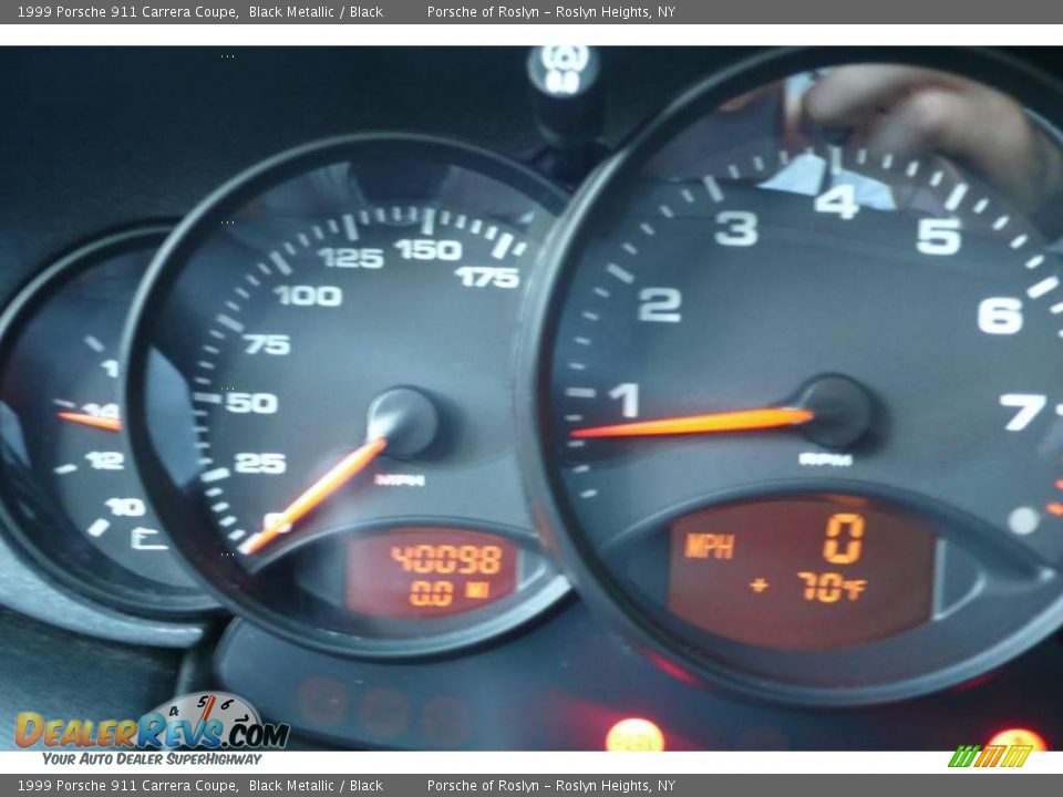 1999 Porsche 911 Carrera Coupe Black Metallic / Black Photo #17