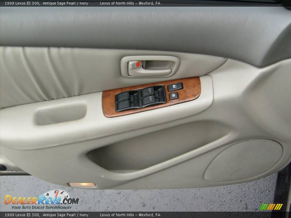 1999 Lexus ES 300 Antique Sage Pearl / Ivory Photo #11