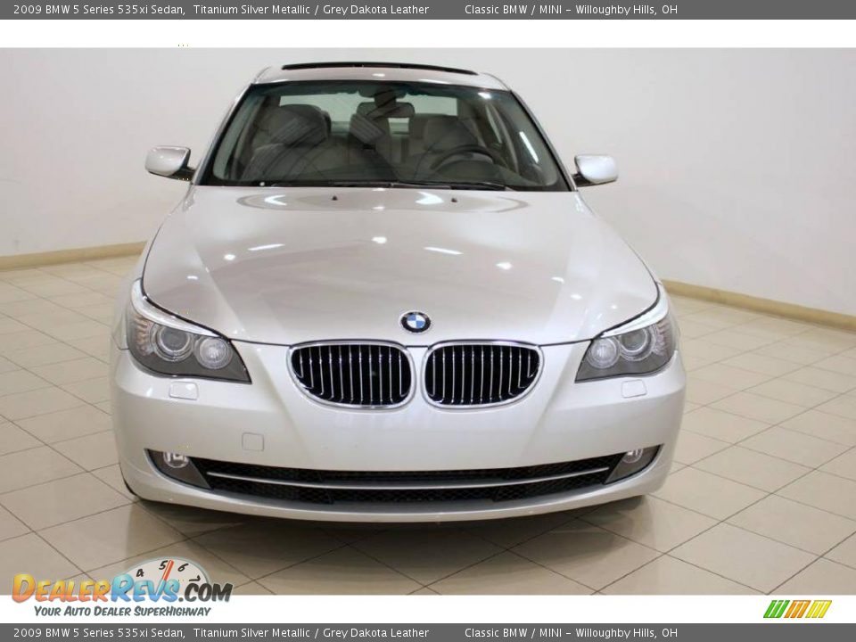 2009 BMW 5 Series 535xi Sedan Titanium Silver Metallic / Grey Dakota Leather Photo #2