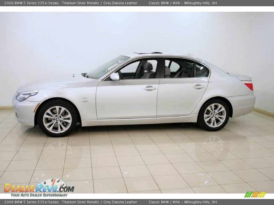 2009 BMW 5 Series 535xi Sedan Titanium Silver Metallic / Grey Dakota Leather Photo #4