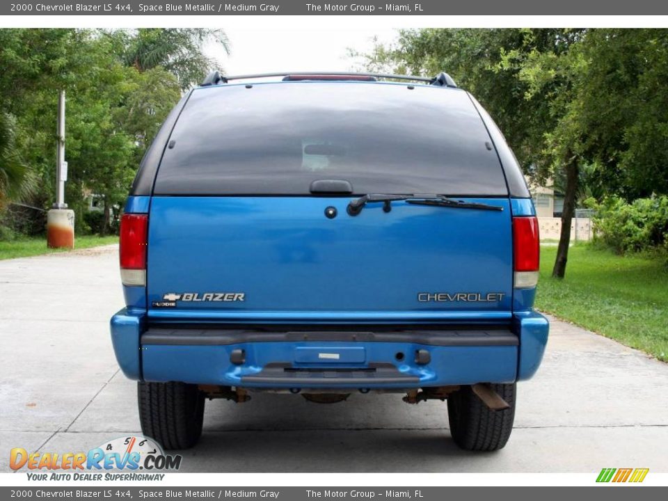 2000 Chevrolet Blazer LS 4x4 Space Blue Metallic / Medium Gray Photo #5