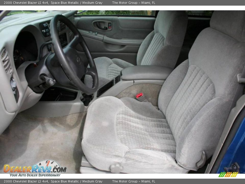 2000 Chevrolet Blazer LS 4x4 Space Blue Metallic / Medium Gray Photo #35