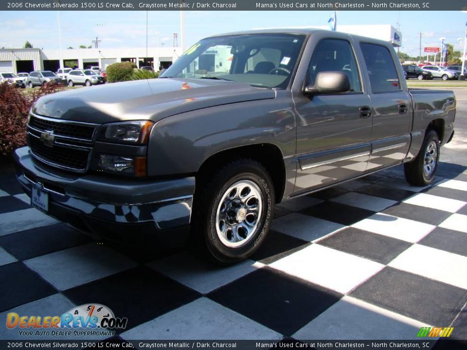 2006 Chevrolet Silverado 1500 LS Crew Cab Graystone Metallic / Dark Charcoal Photo #2