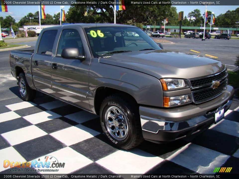 2006 Chevrolet Silverado 1500 LS Crew Cab Graystone Metallic / Dark Charcoal Photo #4