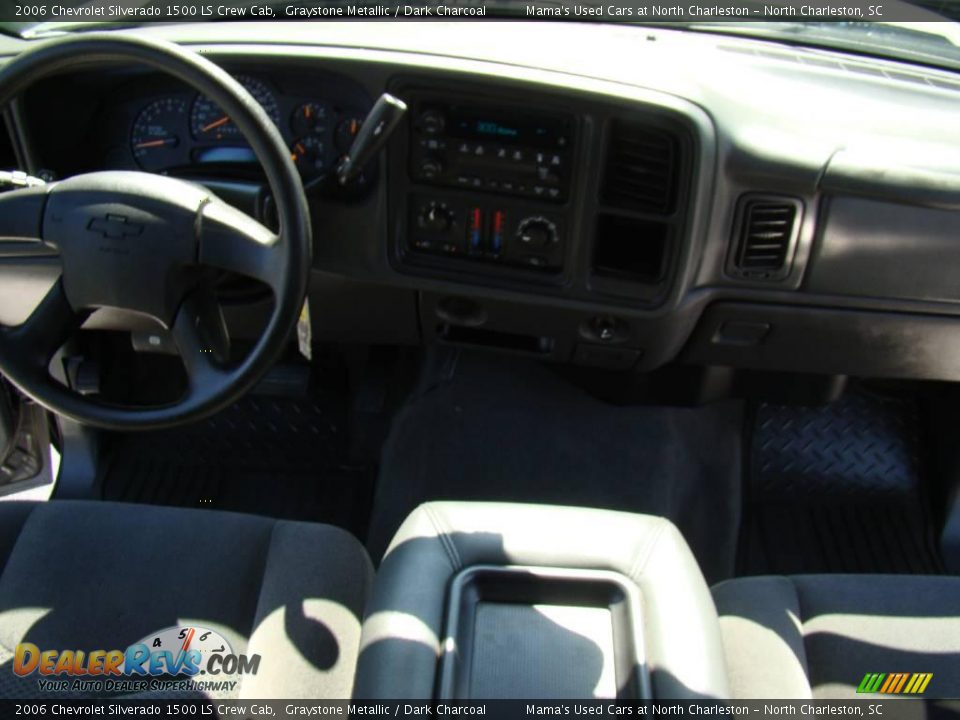 2006 Chevrolet Silverado 1500 LS Crew Cab Graystone Metallic / Dark Charcoal Photo #13