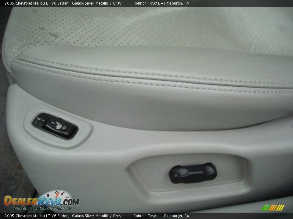 2005 Chevrolet Malibu LT V6 Sedan Galaxy Silver Metallic / Gray Photo #15