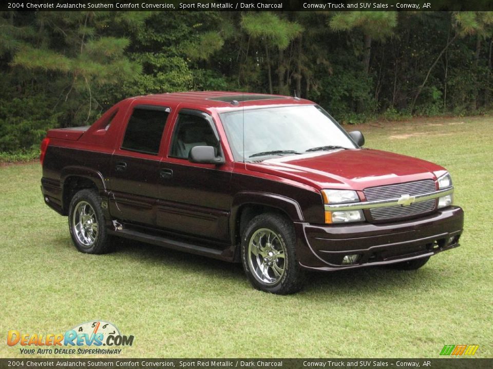 2004 Chevrolet Avalanche Southern Comfort Conversion Sport Red Metallic / Dark Charcoal Photo #4