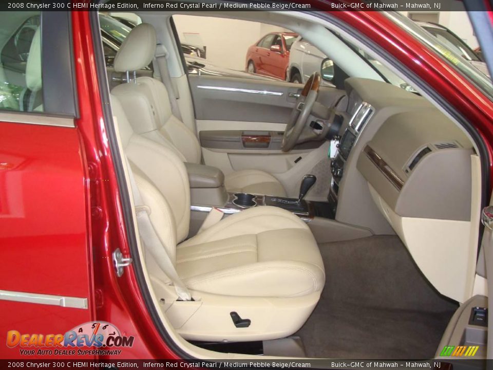 2008 Chrysler 300 C HEMI Heritage Edition Inferno Red Crystal Pearl / Medium Pebble Beige/Cream Photo #14