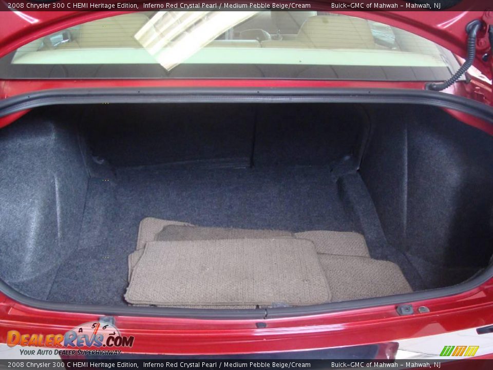 2008 Chrysler 300 C HEMI Heritage Edition Inferno Red Crystal Pearl / Medium Pebble Beige/Cream Photo #22
